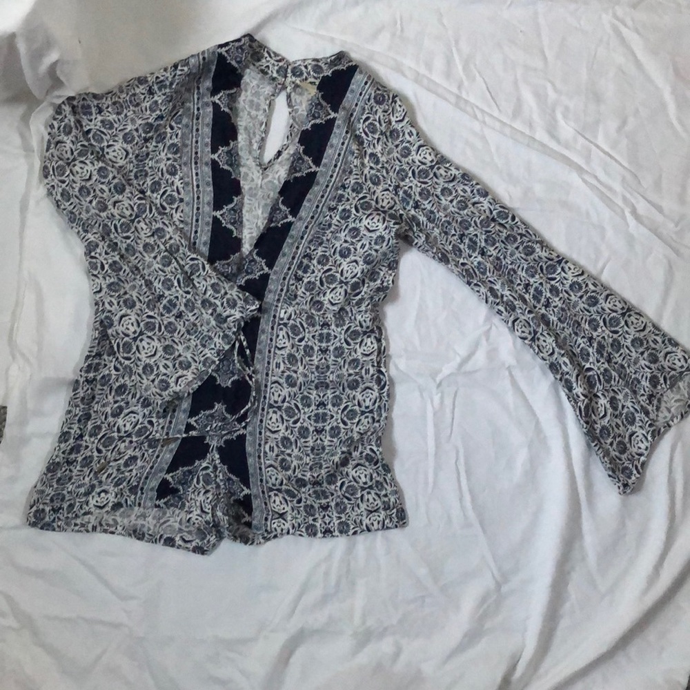 Blue Deep-V Patterned Cinch Waist Romper